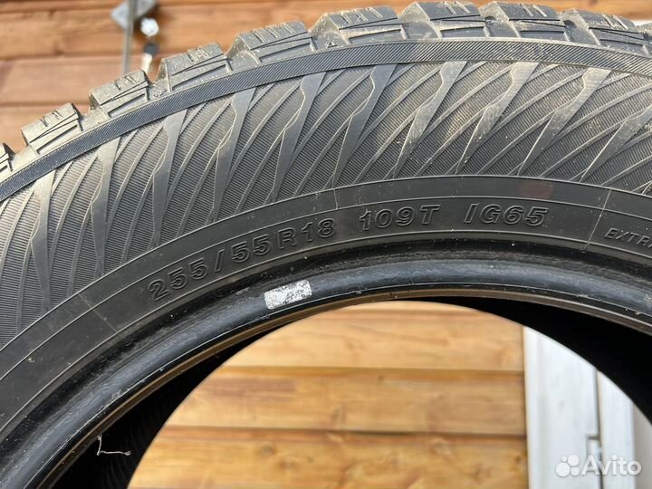 Yokohama Ice Guard IG65 255/55 R18 109T