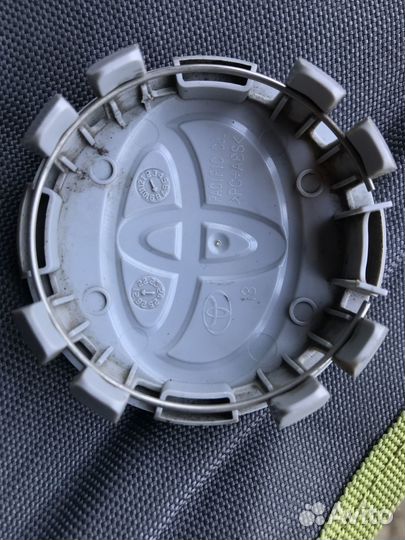 Колпачки дисков toyota