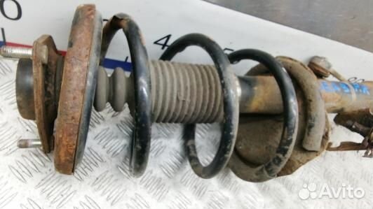 Стойка передняя правая mitsubishi outlander 2 (GEA