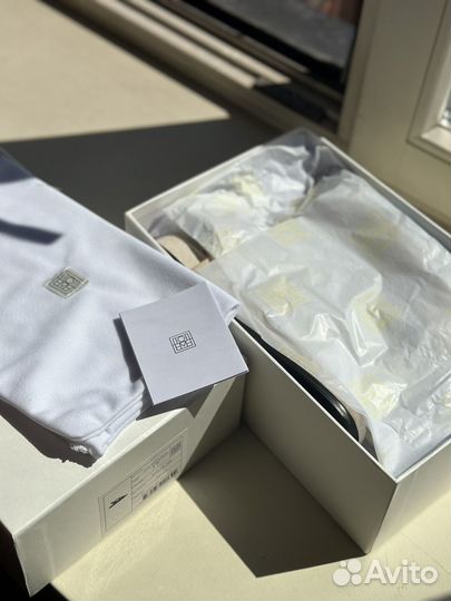 Сандали toteme