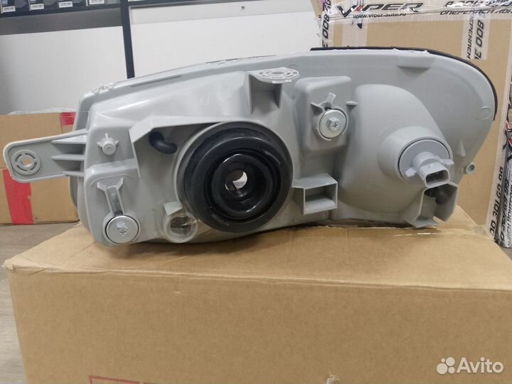 Фары на hyundai accent