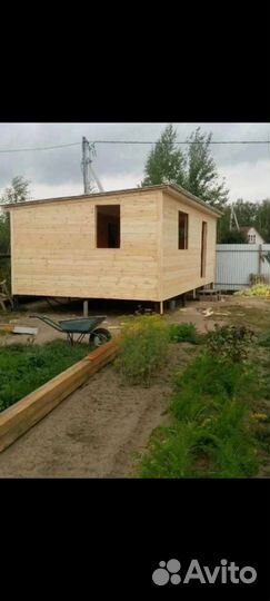 Бригада строителей плотники мастера