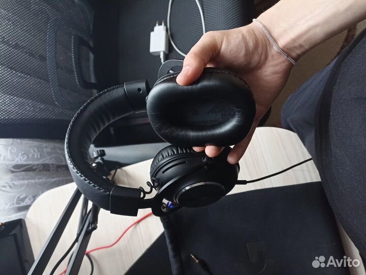 Игровые наушники с микрофоном Logitech G Pro X