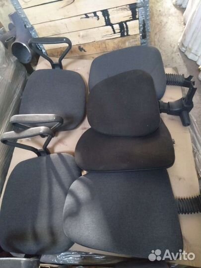 Компьютерное кресло(комплектующие)