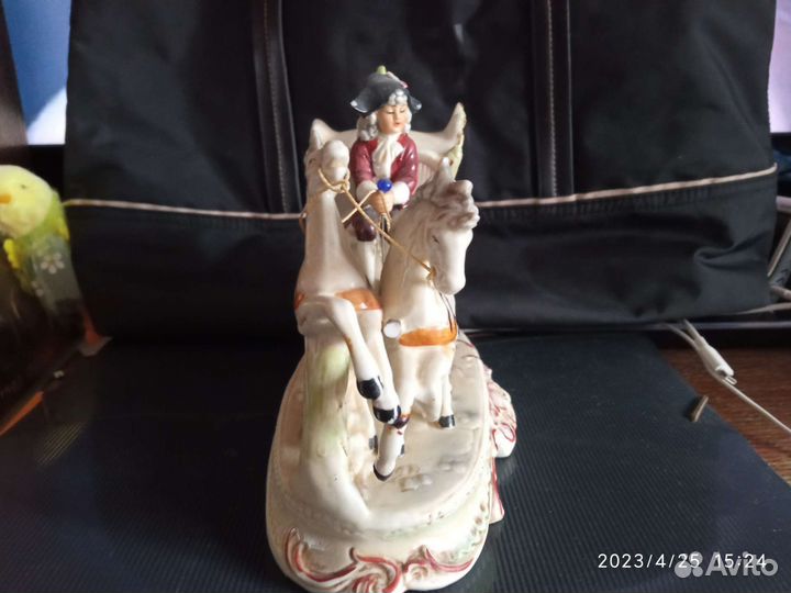 Карета с кучером Германия 1859 год Фарфор