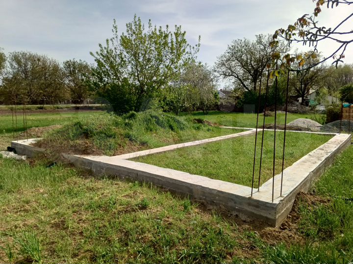 Участок 7 сот. (ИЖС)