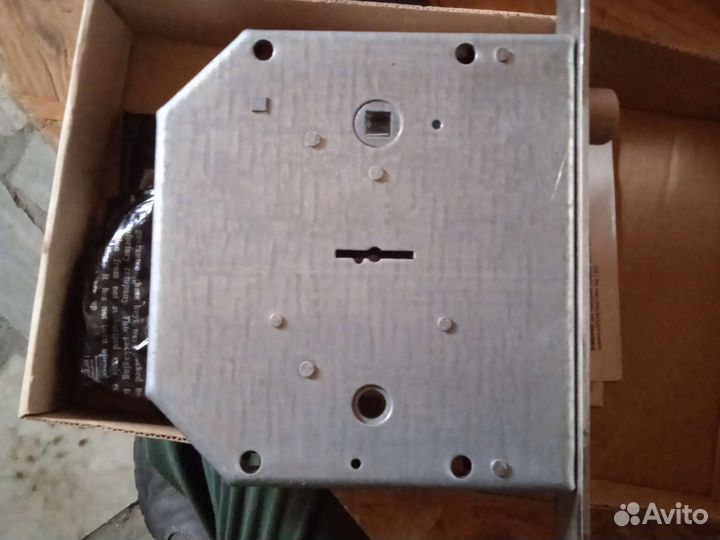 Замок врезной Эльбор Гранит 1.06.40 (левый)