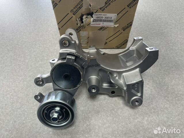 Ролик натяжной Toyota LC200