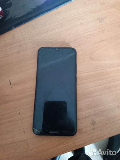 HUAWEI Ascend Y6, 2/8 ГБ