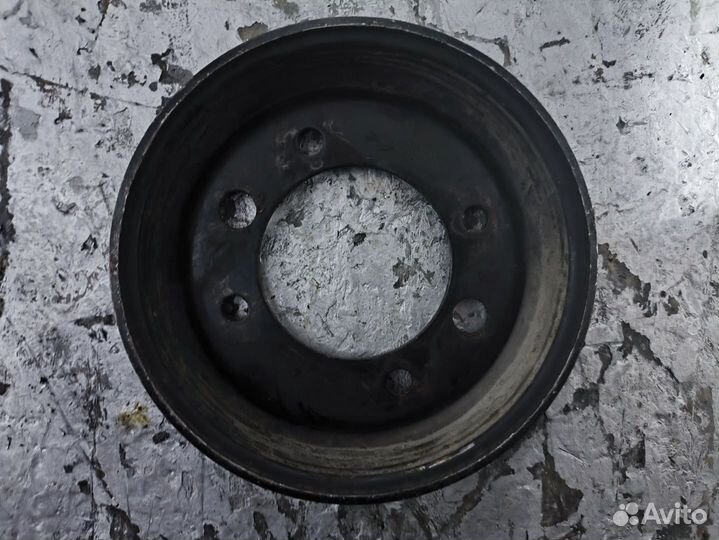 Шкив помпы Suzuki Grand Vitara 2 рест. JT 2010