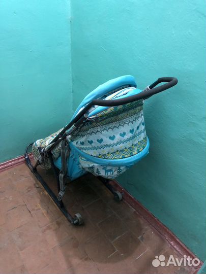 Продам санки