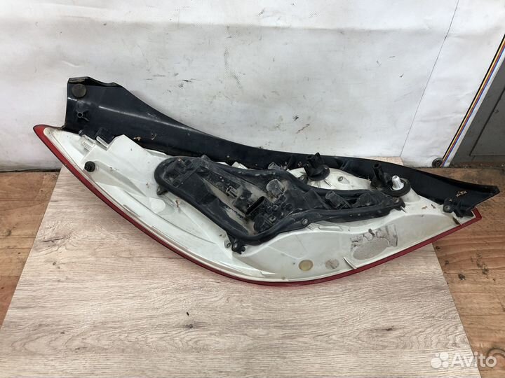 Фонарь задний правый Opel Insignia