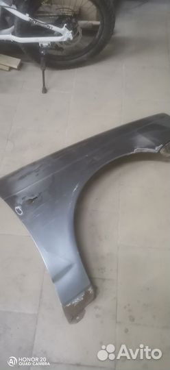 Крыло переднее priora