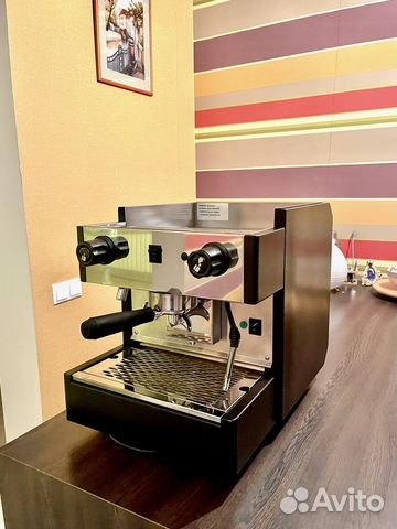 Профессиональная кофемашина promac