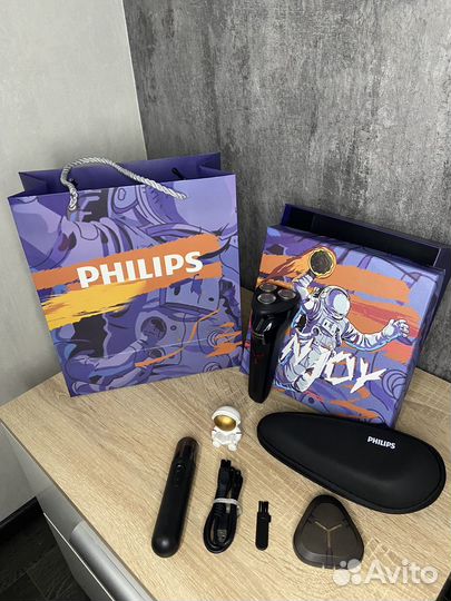 Бритва Philips, подарочный набор