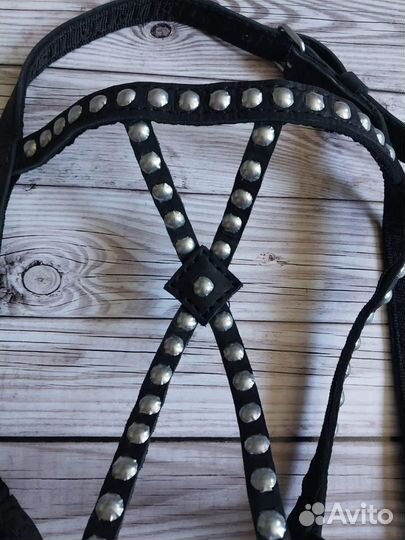 Уздечка для лошади