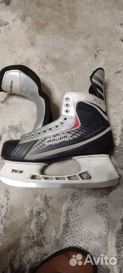 Хоккейные коньки bauer 45 размер