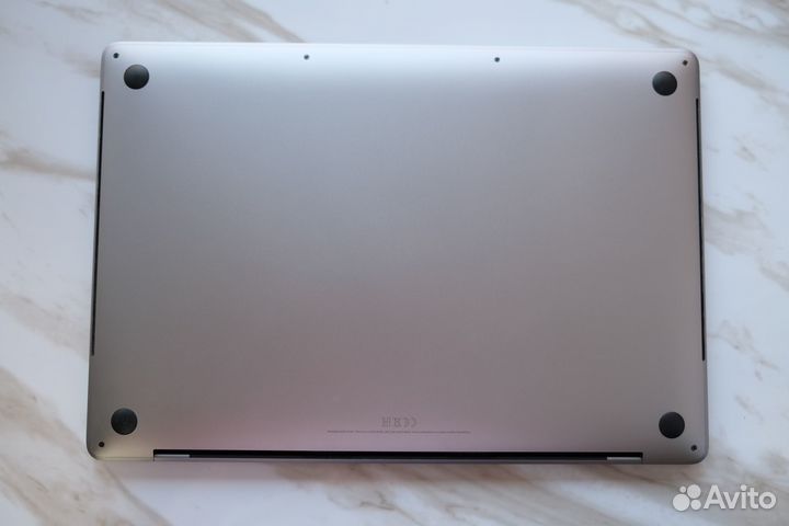 MacBook Pro 16, 2019, i7, 16GB, 512GB SSD