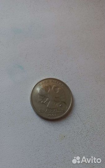 Монета с заводским браком