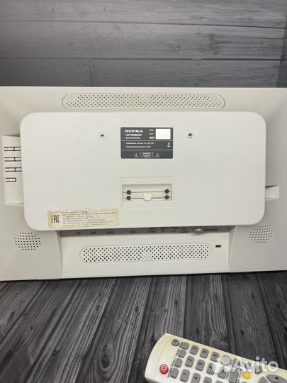 Supra STV-LC16741WL LED
