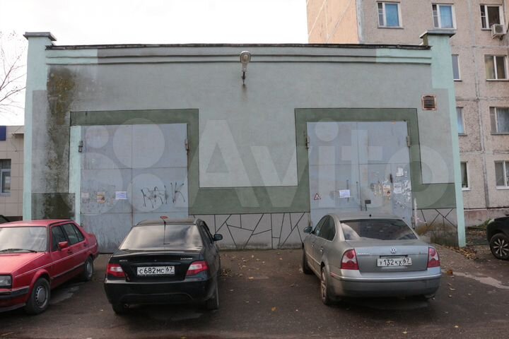 Гараж, > 30 м²