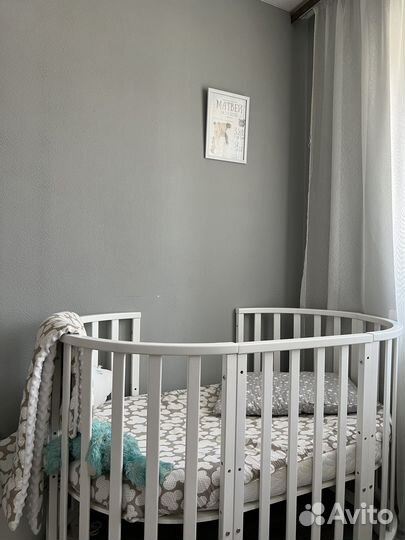 Детская кроватка с маятником трансформер