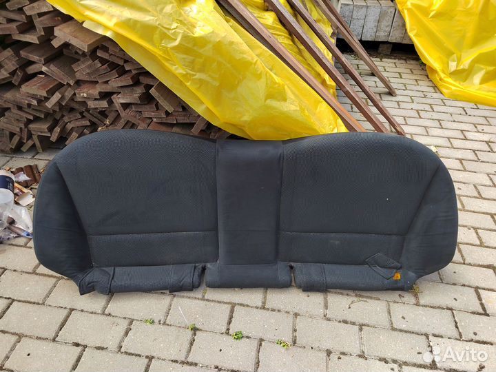 Сиденья и дверные карты Impreza gh