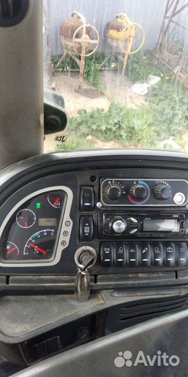 Экскаватор-погрузчик JCB 5CX 15H2WA, 2014