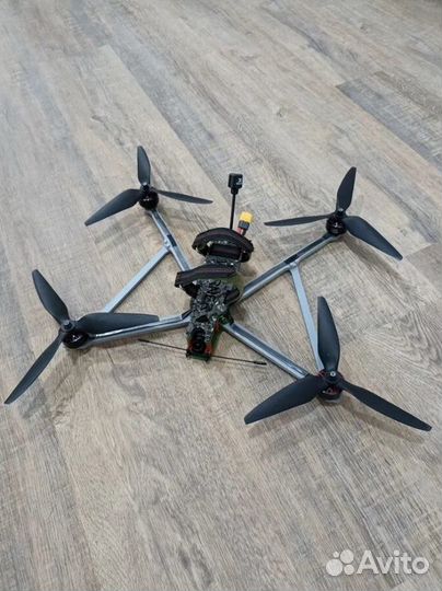 FPV-дрон/квадрокоптер 7,5 дюймов