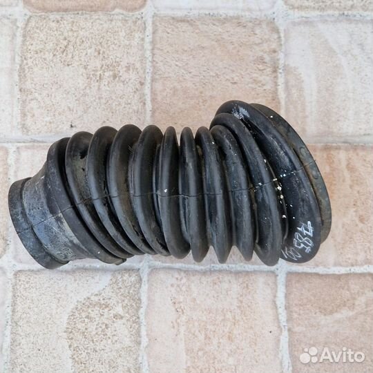 Гофрированный чехол (пыльник) Volkswagen Golf 3