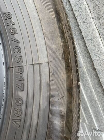 Yokohama BluEarth-A 215/65 R17