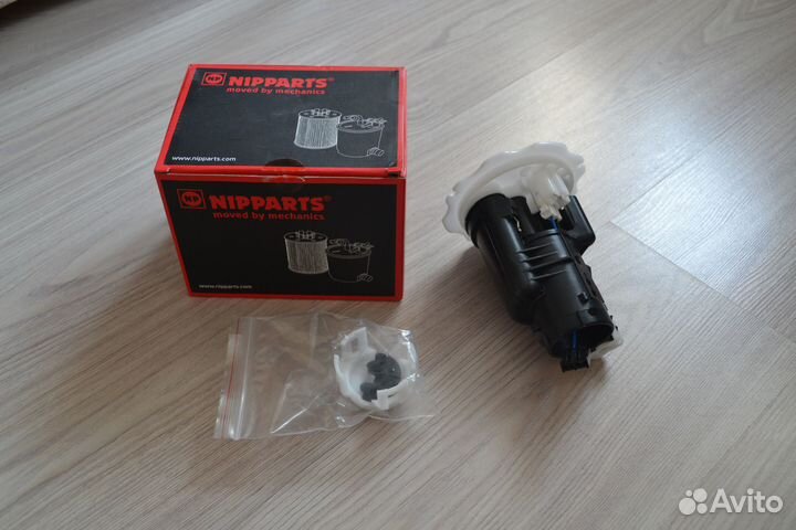 Фильтр топливный Nipparts J1 333 058