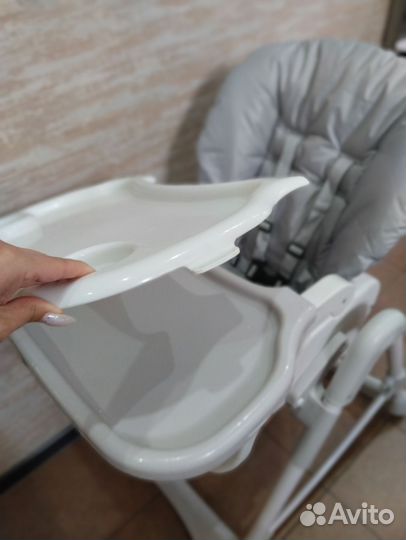 Стульчик для кормления с рождения