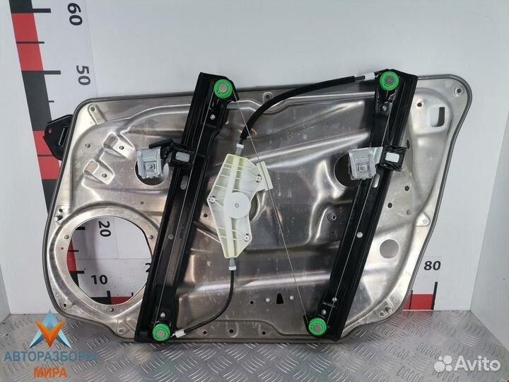 Стеклоподъемник передний левый Mercedes-Benz