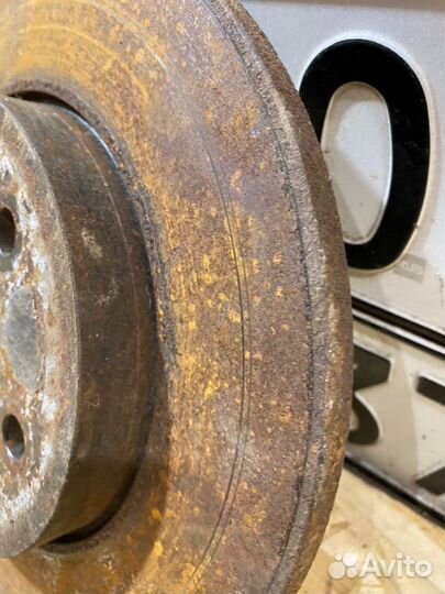 Тормозные диски заднее Ford Mondeo 3 2.0 2003