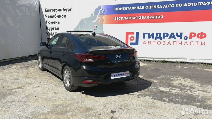 Суппорт тормозной задний левый Hyundai Elantra (AD