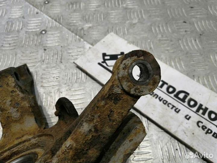 Кулак поворотный передний правый Chevrolet Lacetti