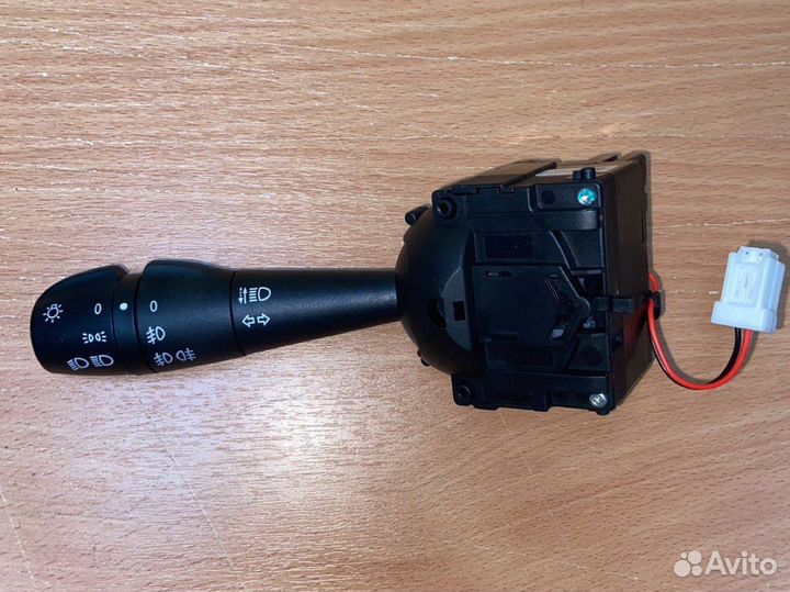 Переключатель поворота света Лада Веста - Valeo ар