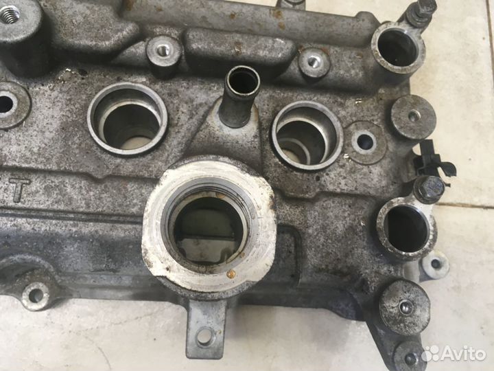 Крышка головки блока (клапанная) Juke (F15) 2011