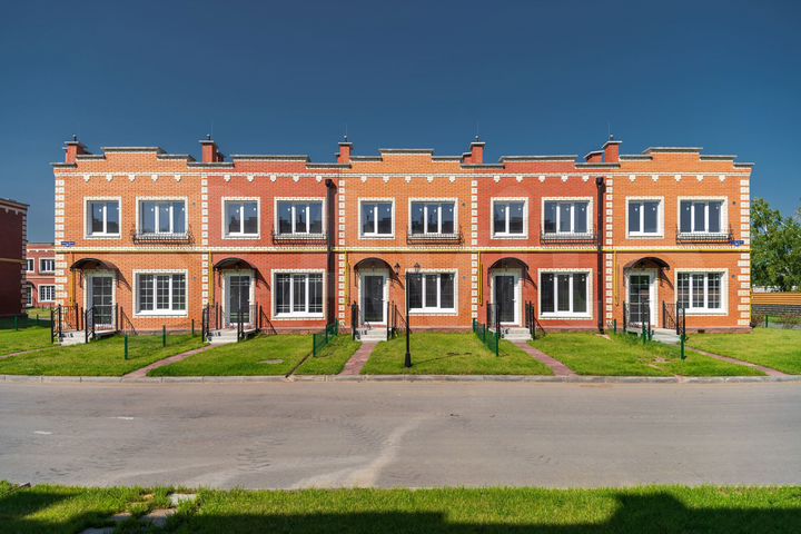 Таунхаус 50,6 м² на участке 1 сот.