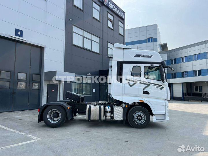 FAW J7, 2023