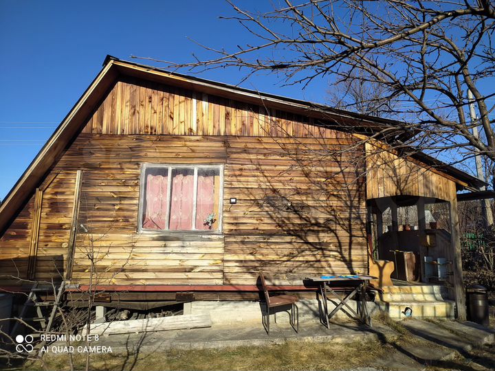 Дача 28 м² на участке 5,5 сот.