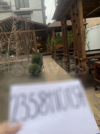 Дом 180 м² на участке 7 сот.