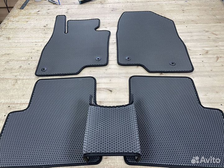 Автоковрики EVA для Mazda 3 2013-2019