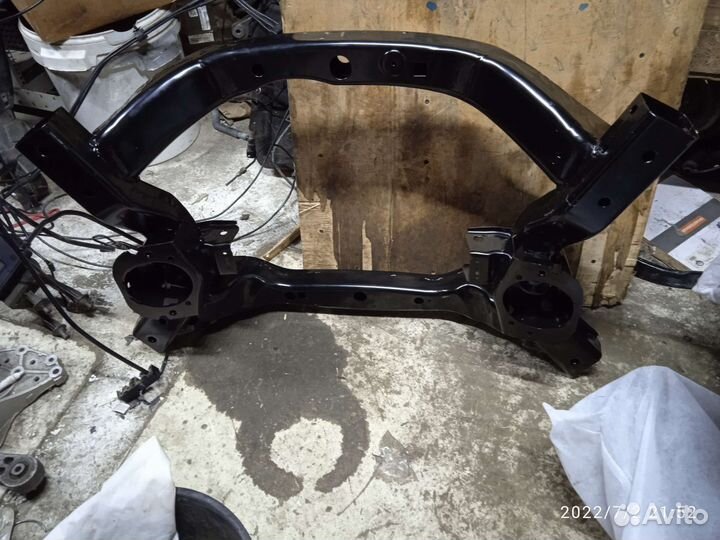 Подрамник Dodge Charger LD