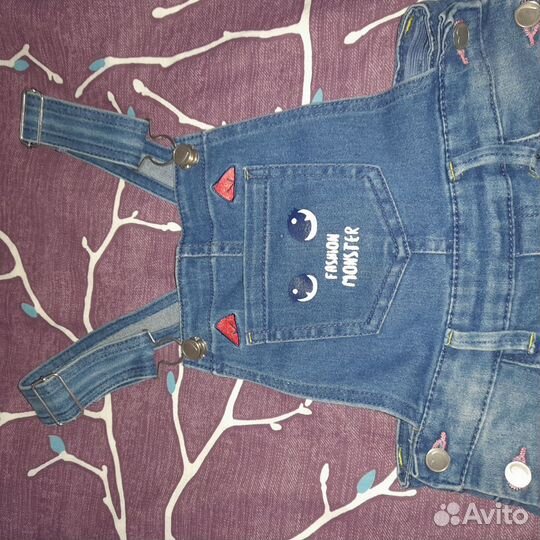 Джинсовый комбинезон для девочки 122 и 134 р-р