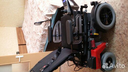 Инвалидная коляска с электроприводом