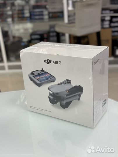 DJI Air 3 Fly More Combo RC 2