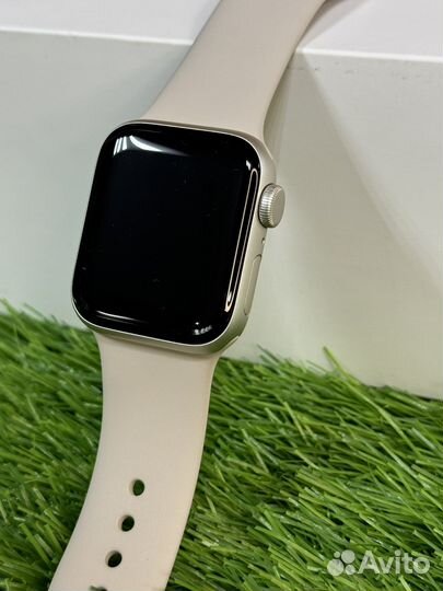 Apple Watch SE 40mm 2022 Starlight, S / M
