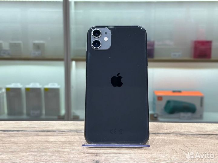 iPhone 11, 64 ГБ